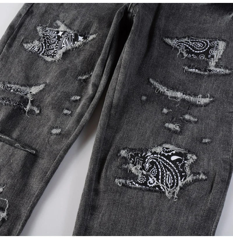 Nofacebaby G2 Jeans knee close details.